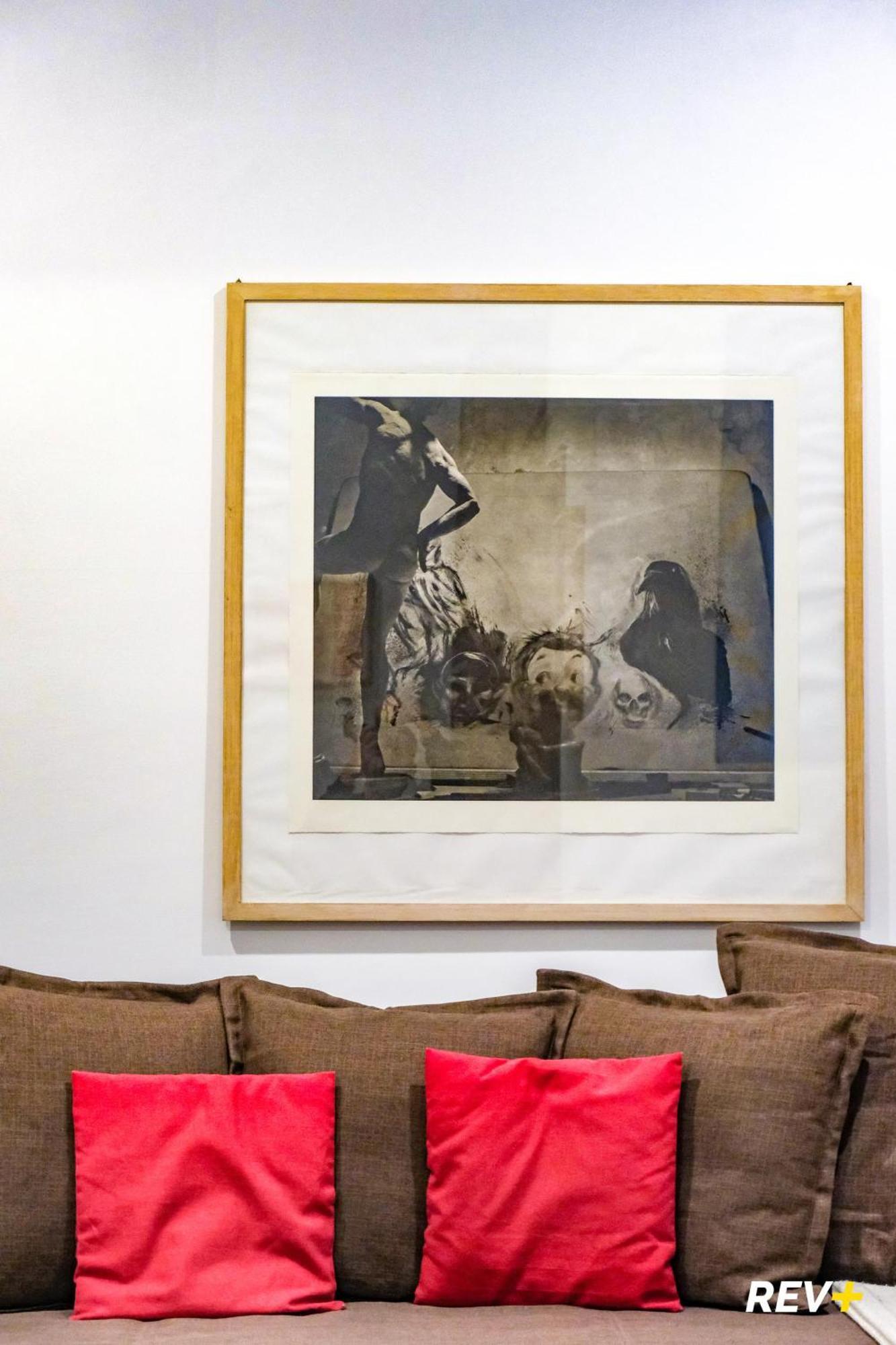 Art Center Apartment *