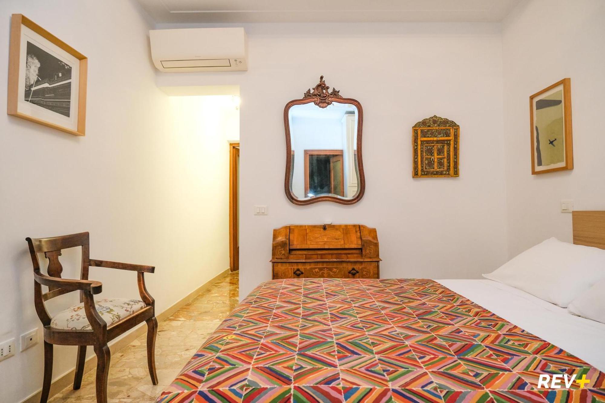 Art Center Apartment
