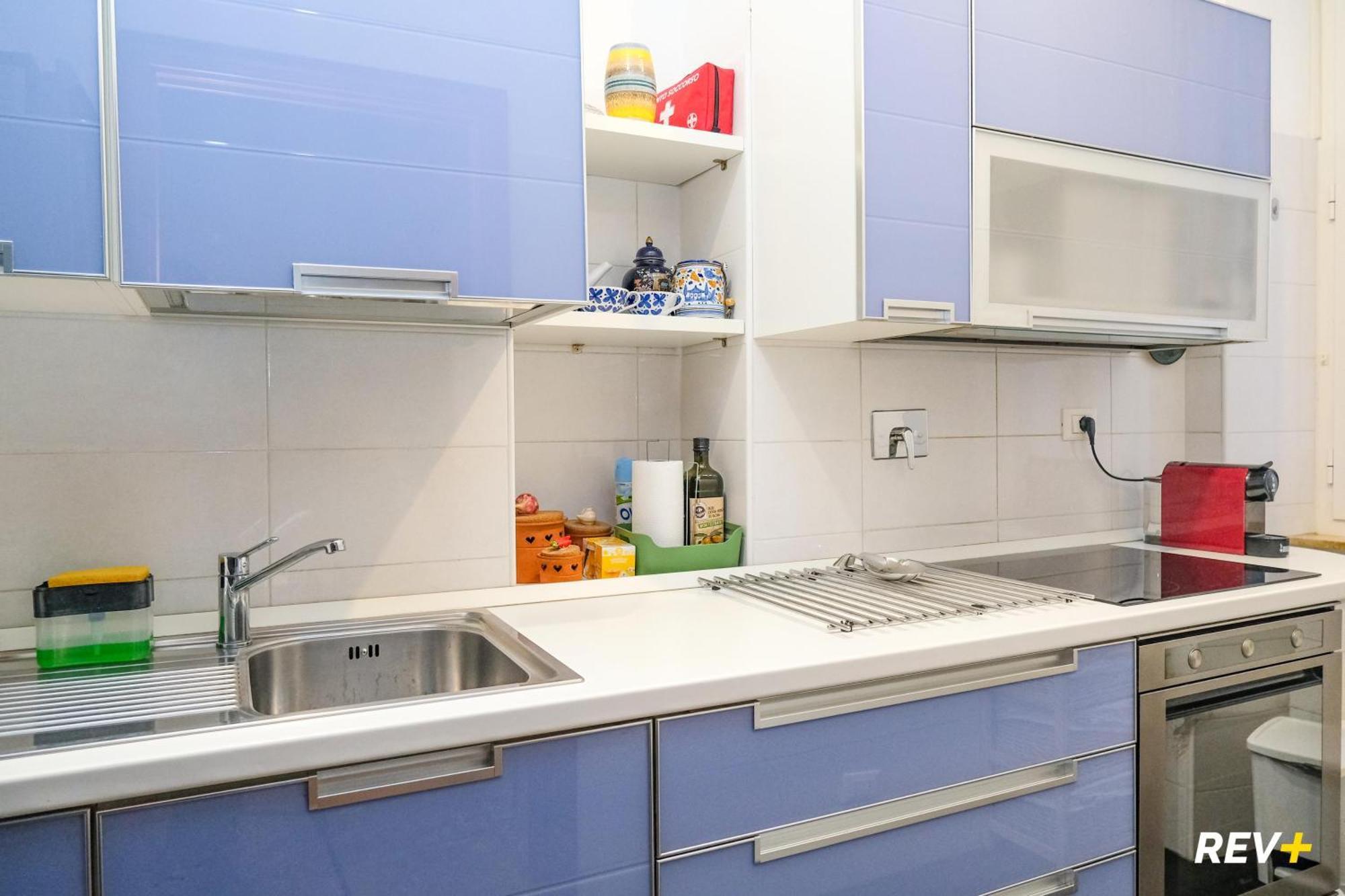 Art Center Apartment *